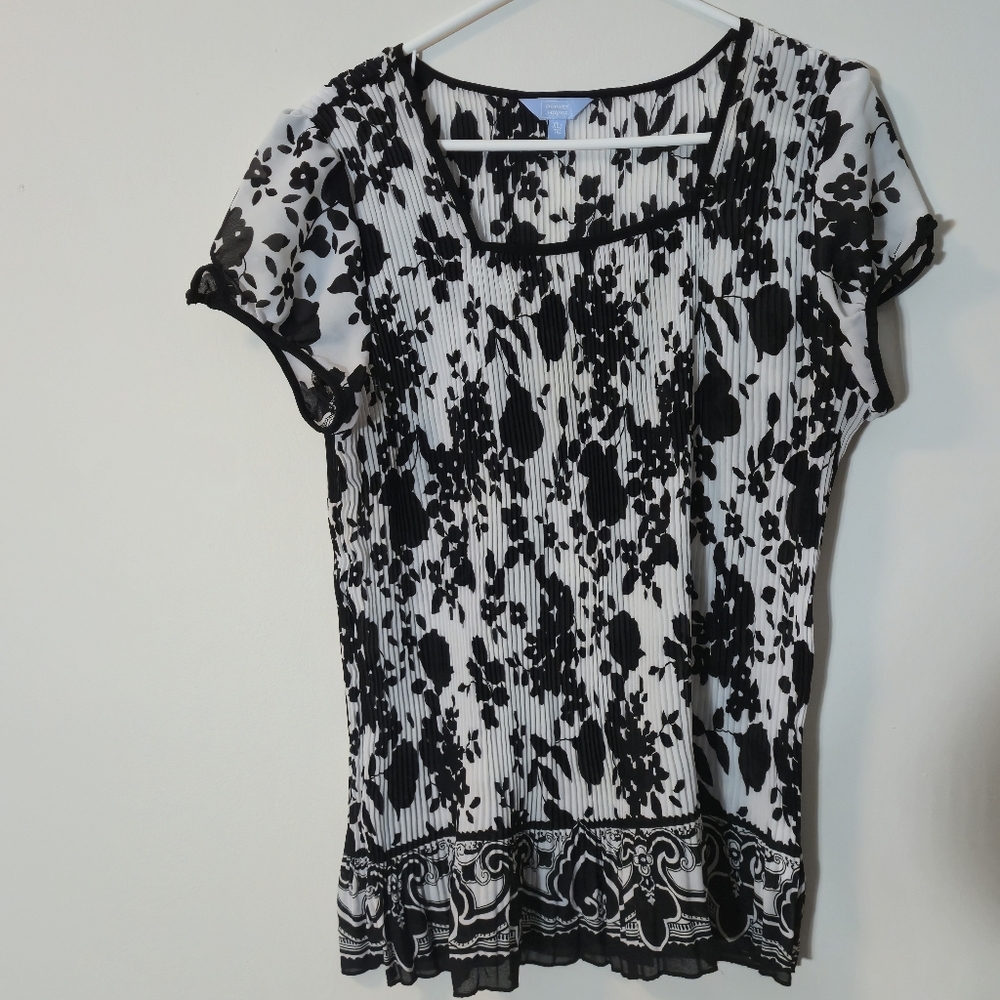 Denver Hayes XL Black & White Floral Plisse Blouse Square Neck Dark Academia Top